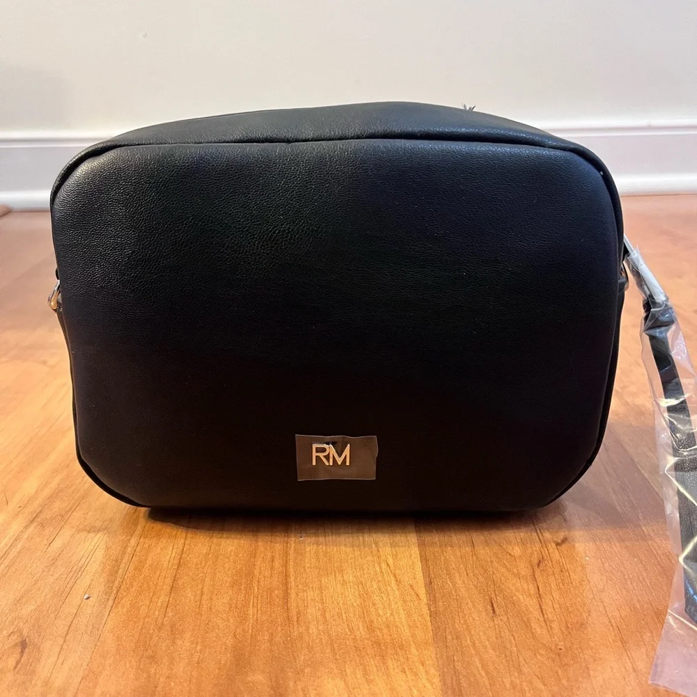 NWOT Rebecca Minkoff Black Quilted Cross Body - Picture 2 of 8